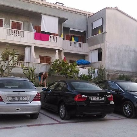 Guest House Marija サマティン エクステリア 写真