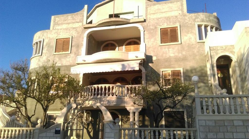 Guest House Marija サマティン エクステリア 写真
