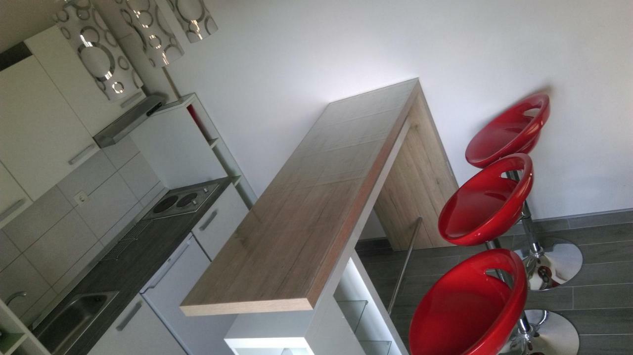 Guest House Marija サマティン エクステリア 写真