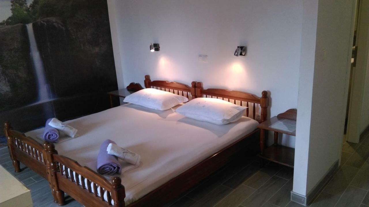 Guest House Marija サマティン エクステリア 写真