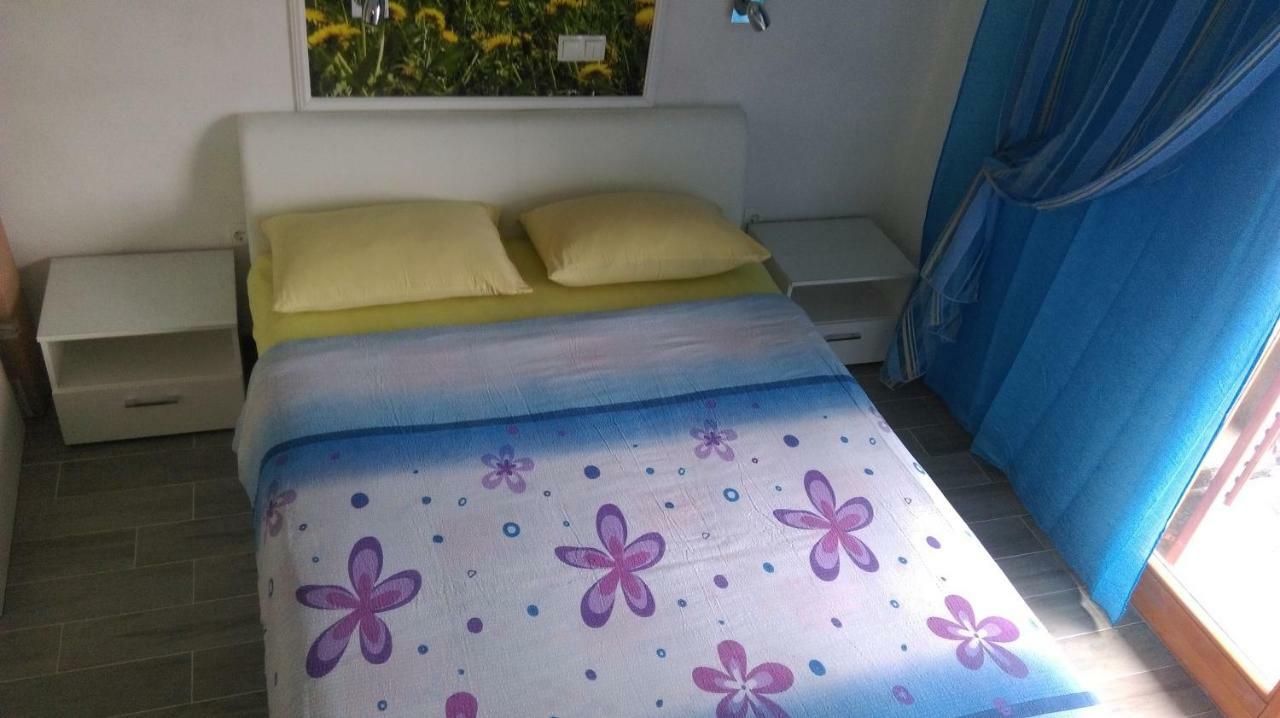 Guest House Marija サマティン エクステリア 写真